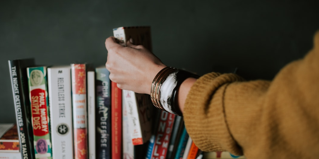 Rappresentazione visiva dell'articolo: Questa cosa ha cambiato la mia vita: L'impatto  di un libro.